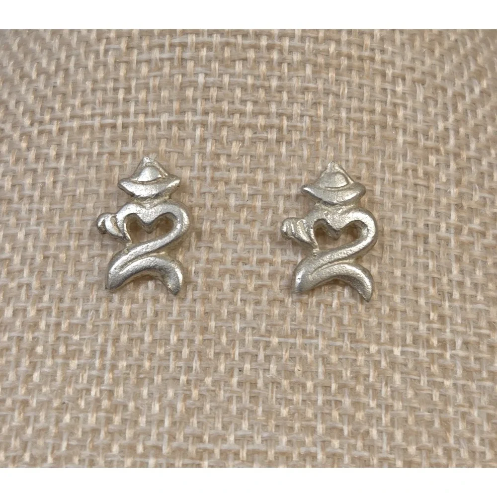 Vintage Sterling Silver‎ Tibetan OM Budist Stud Earrings Handmade
